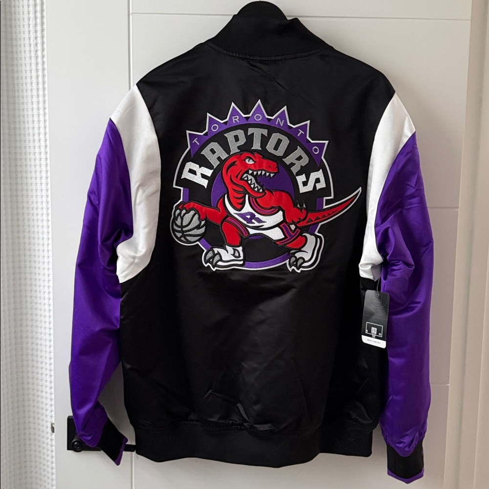 Mitchell & Ness Bomber Jacket - Picture 7 of 15